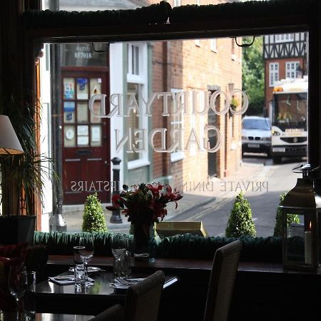 Bed and Breakfast Gilbey'S Bar, Restaurant & Townhouse Windsor Exterior foto